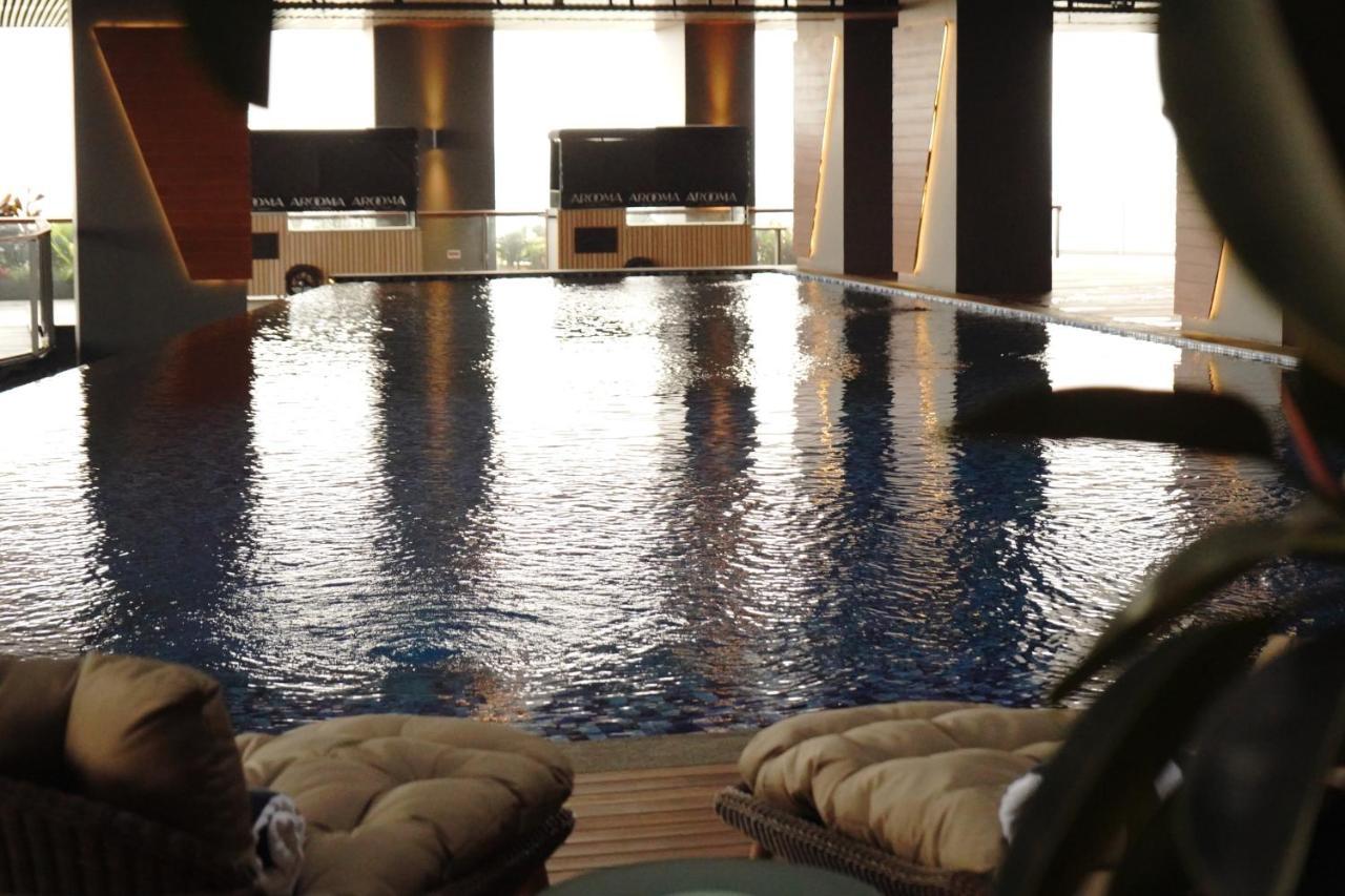 Herloom Hotel & Residence Bsd Tangerang Eksteriør billede