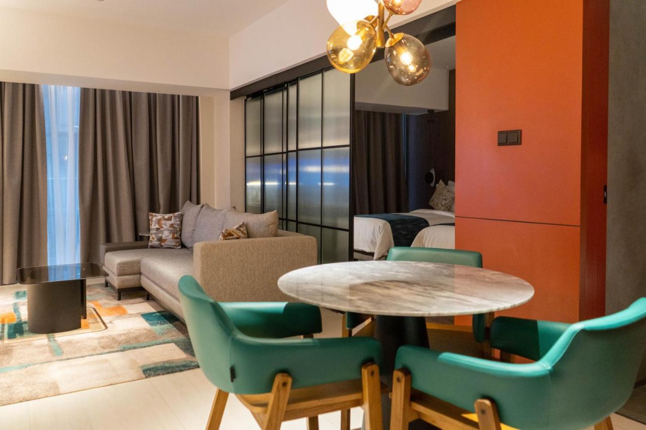 Herloom Hotel & Residence Bsd Tangerang Eksteriør billede